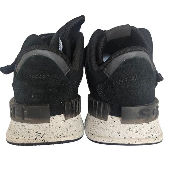 Women's Sorel Kinetic Lite Strap Suede Black Walking Sneakers Outdoor Size 9 - Picture 2 of 7